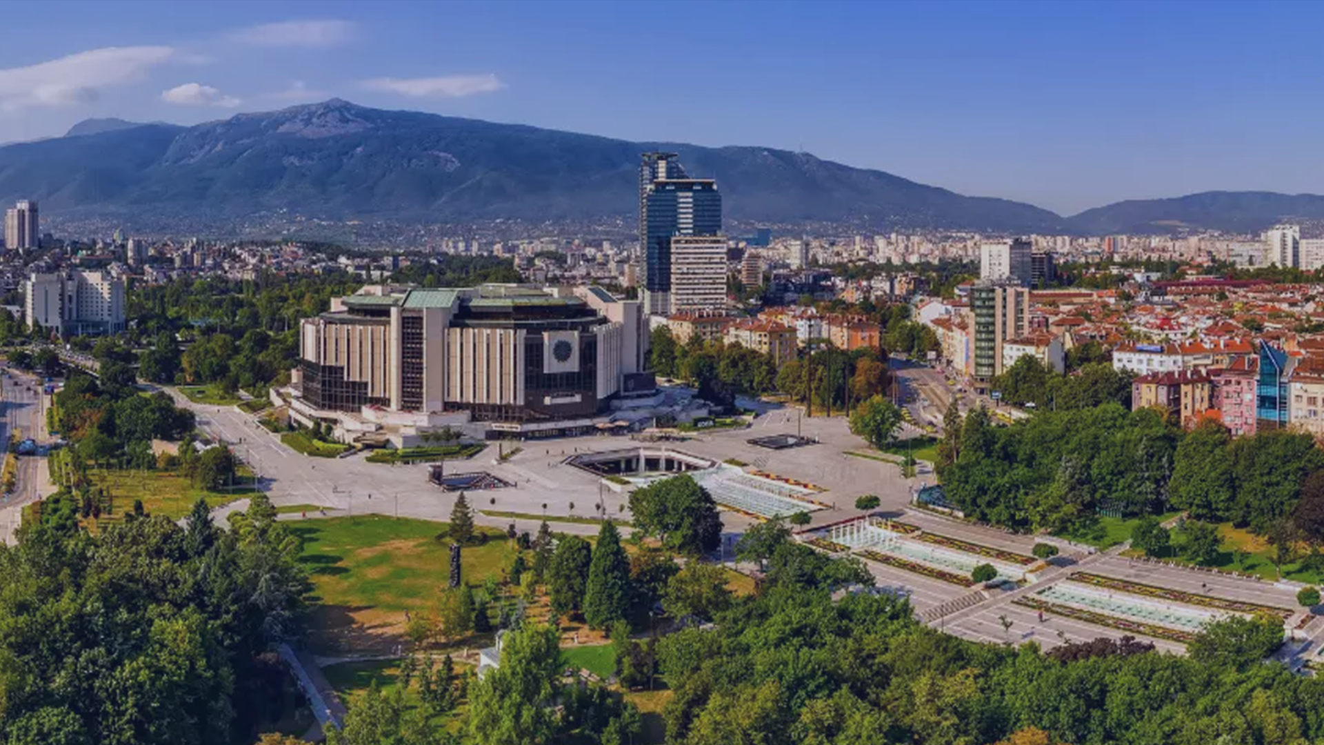 Кариера и живот - Защо в България?
